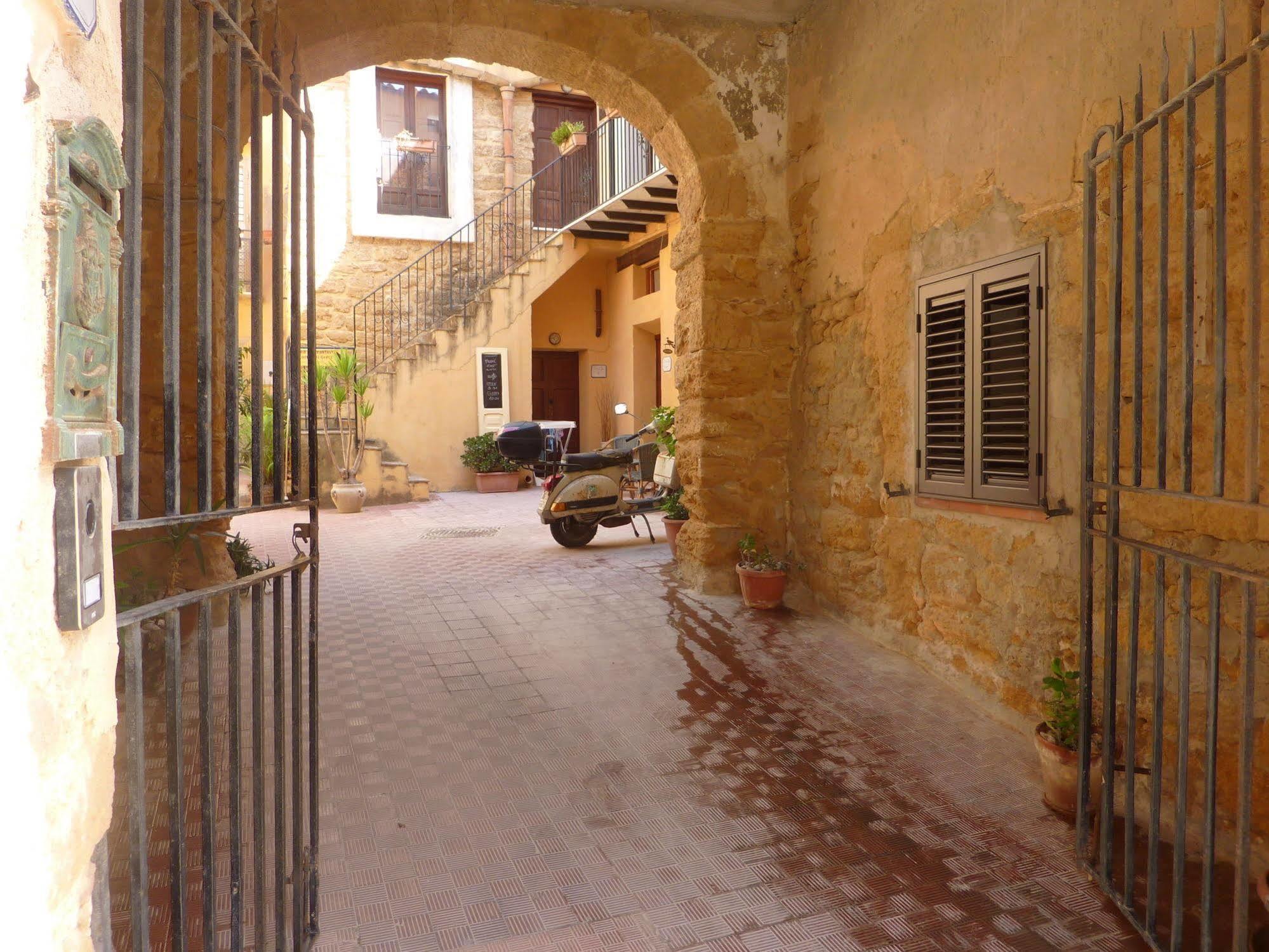 Corte Dei Greci Bed and Breakfast Agrigento Buitenkant foto